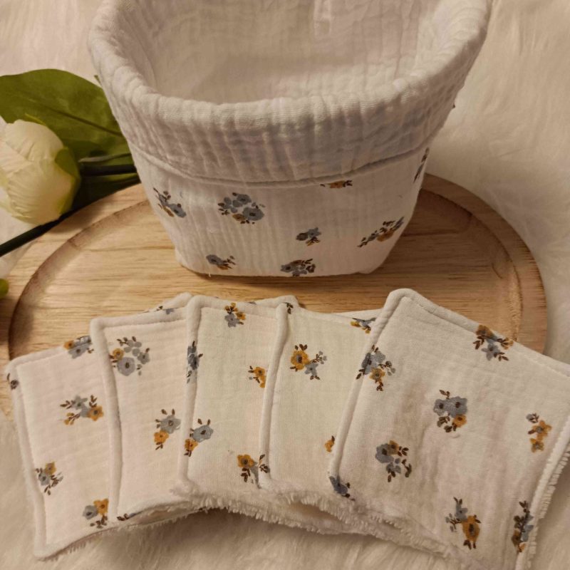 Lingettes lavables + panier en double gaze Fleuri (en stock)