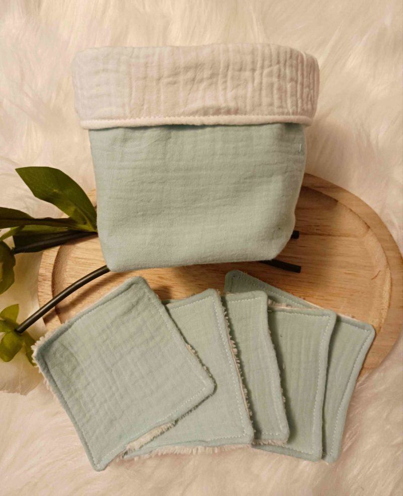 Lingettes lavables + panier en double gaze Vert d'eau (en stock)
