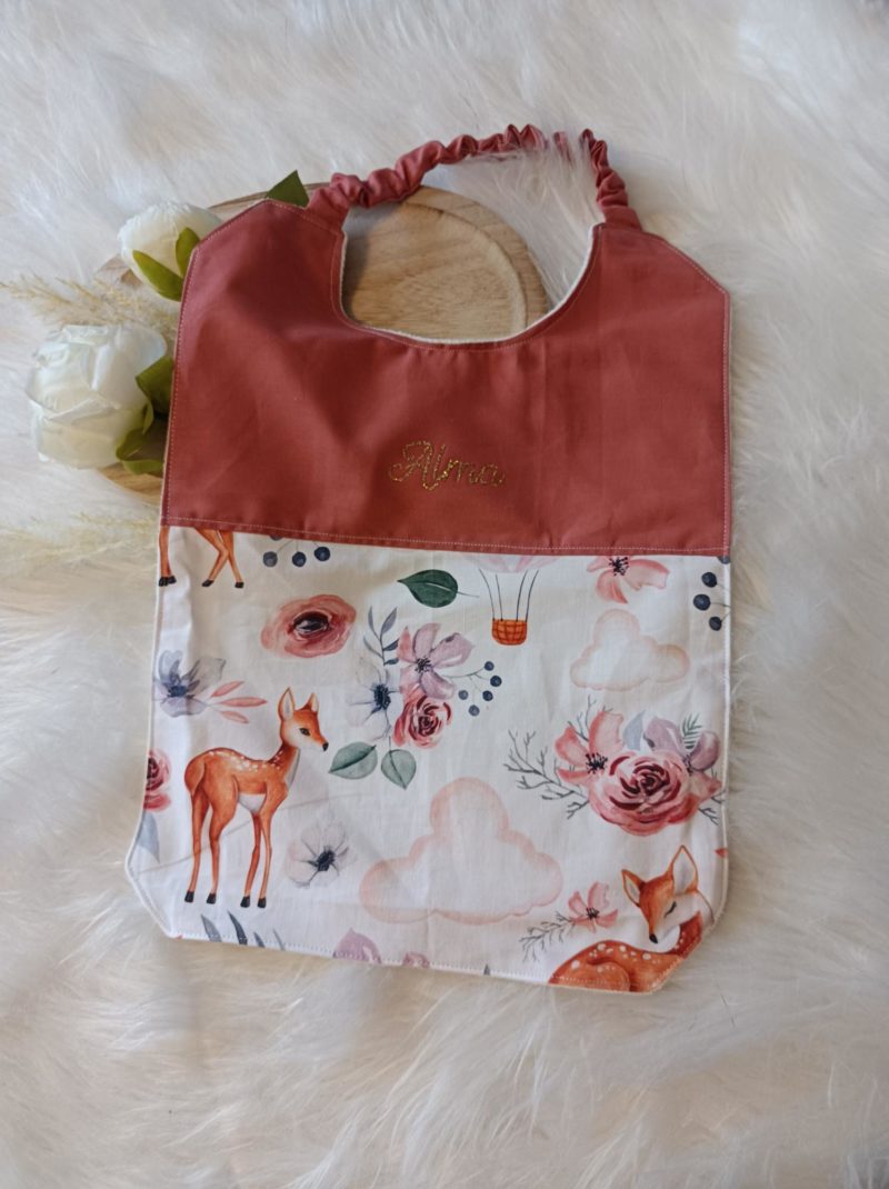 Serviette de cantine