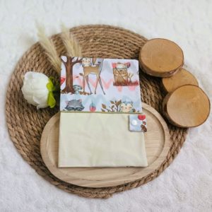 Protège carnet de santé Animaux en forêt (en stock)
