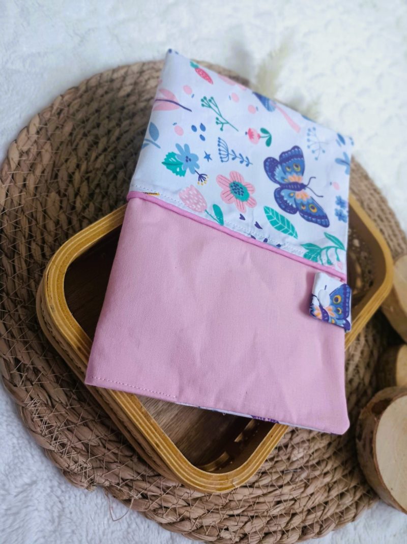 Protège carnet de santé Papillons (en stock)