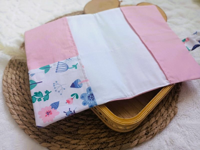 Protège carnet de santé Papillons (en stock)